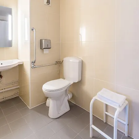 Rouen Parc Des Expos Zenith Hotel 2*